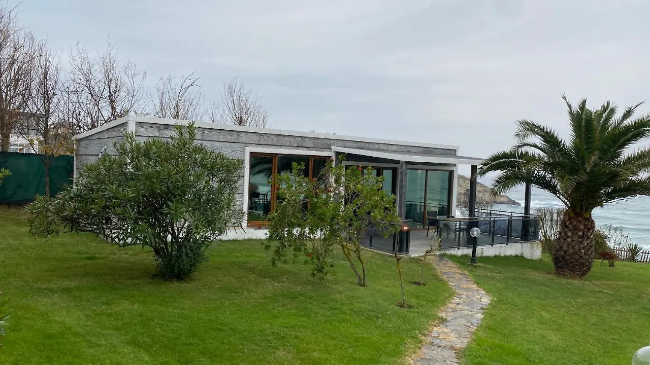 Palm Beach Sile Villa Hotels